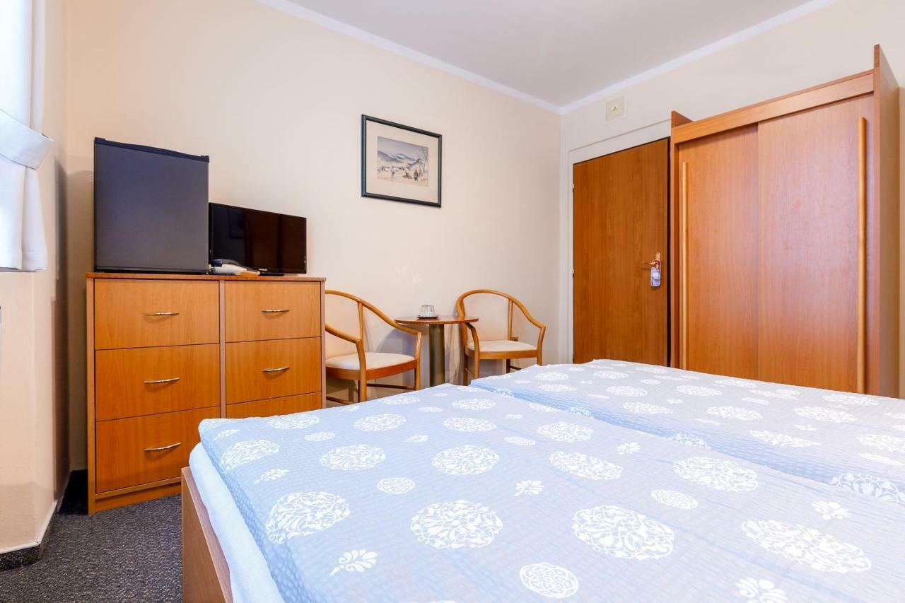 Hotel Jitrenka Konstantinovy Lázně Zewnętrze zdjęcie